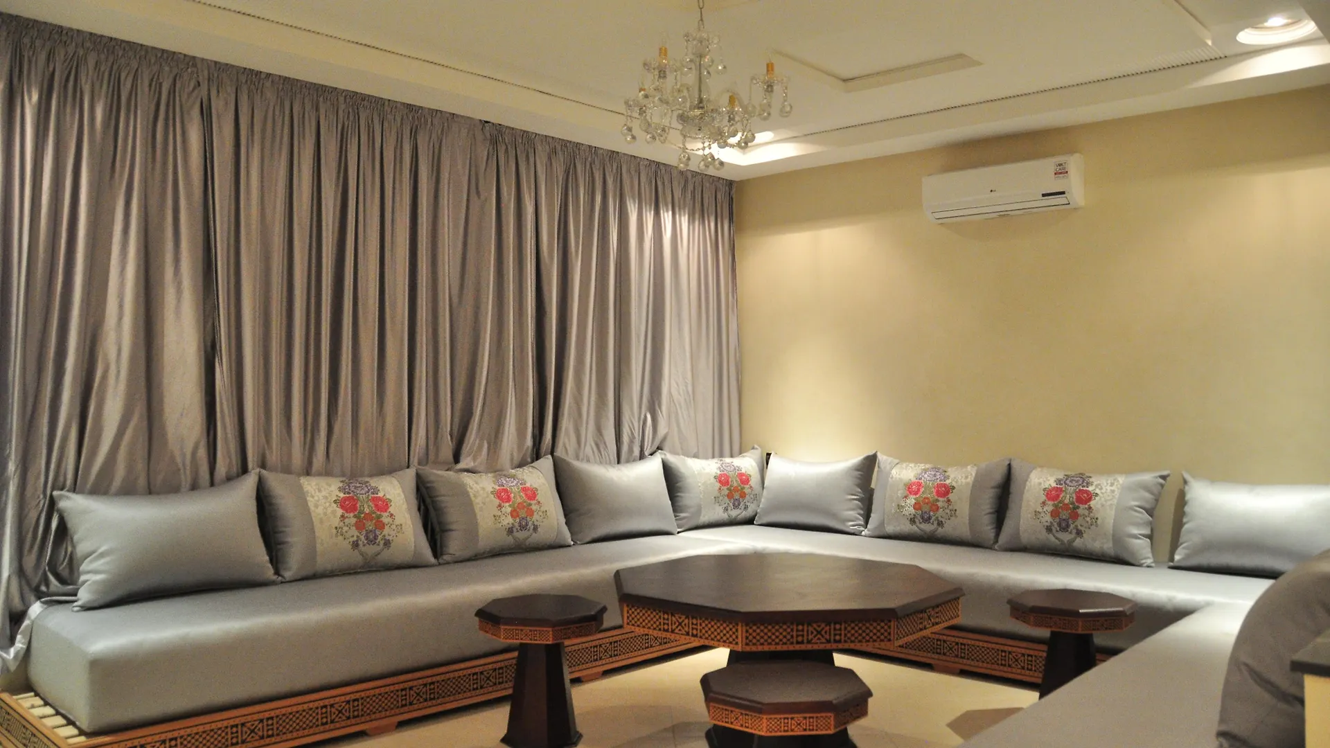 Lejlighedshotel Amwaj Appart'Hotel Agadir